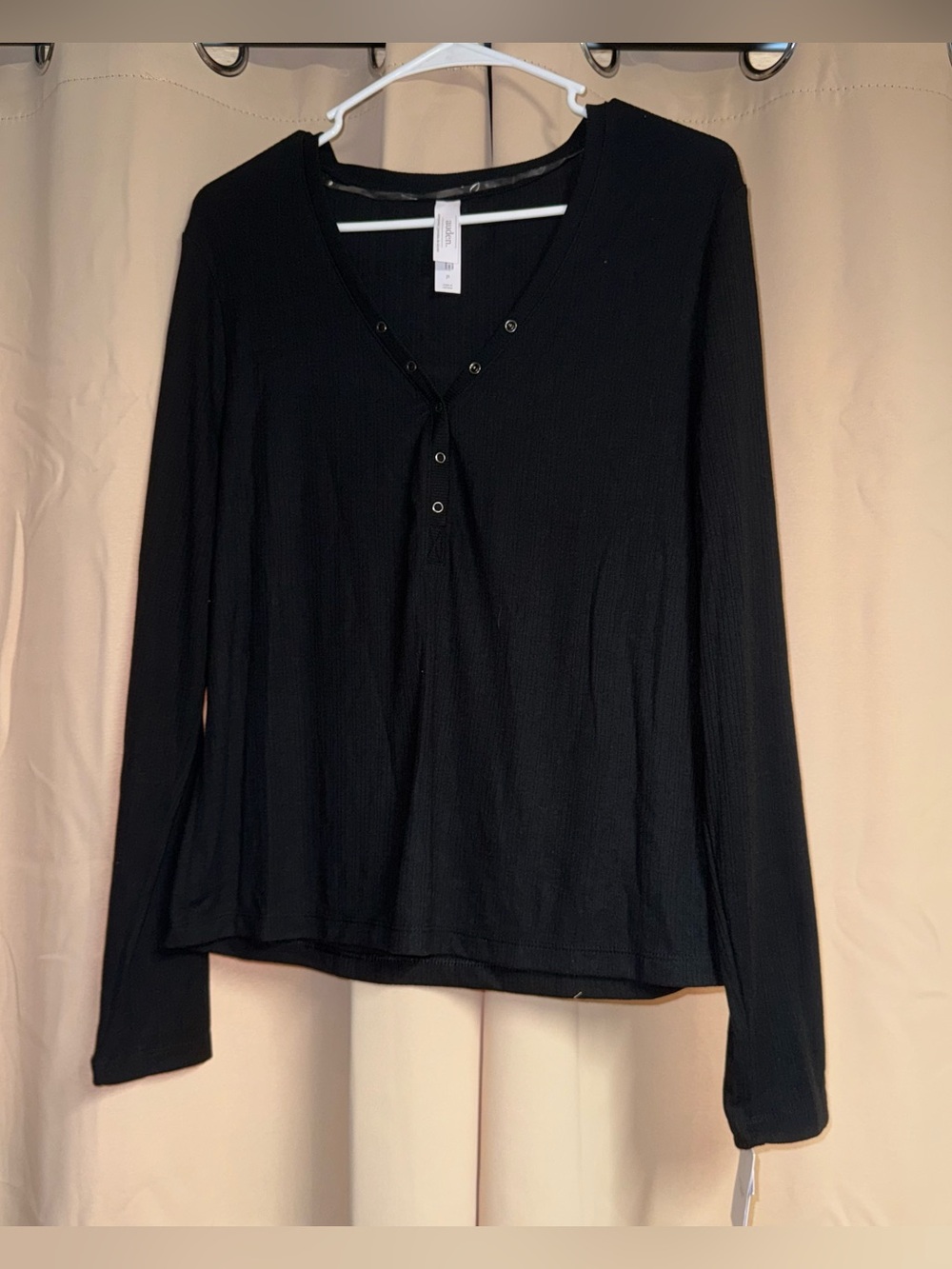 NEW auden long sleeve top